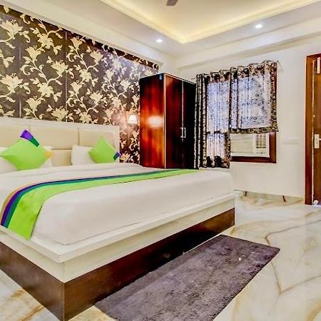 Hotel Golden Door Matura Exterior foto
