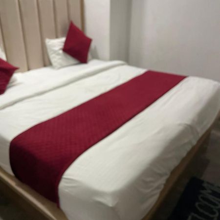 Hotel Golden Door Matura Exterior foto