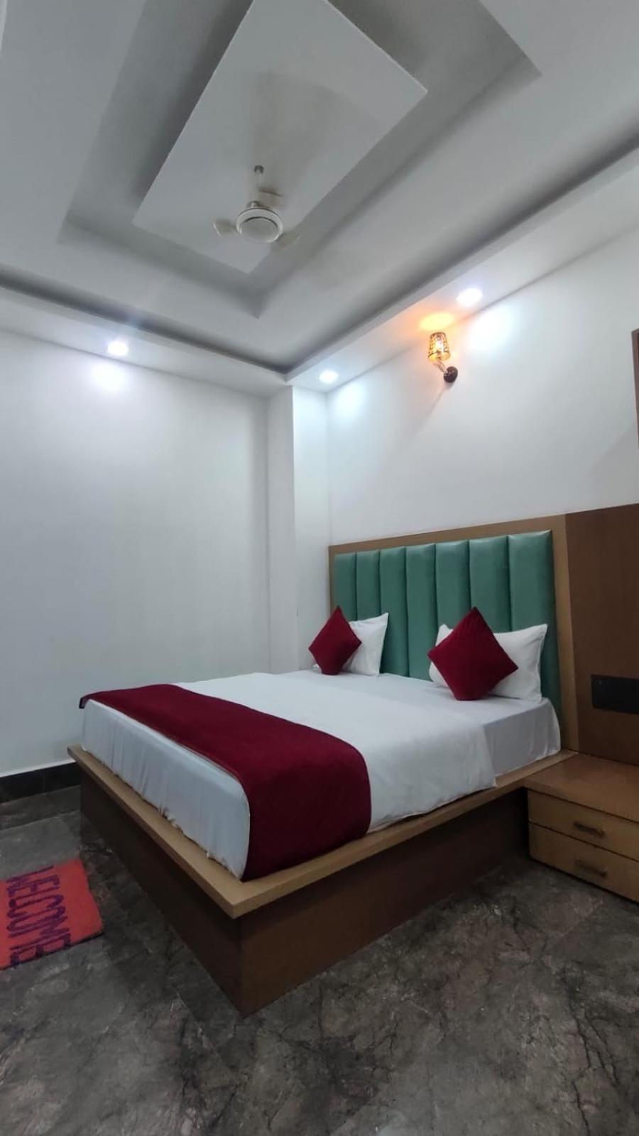 Hotel Golden Door Matura Exterior foto