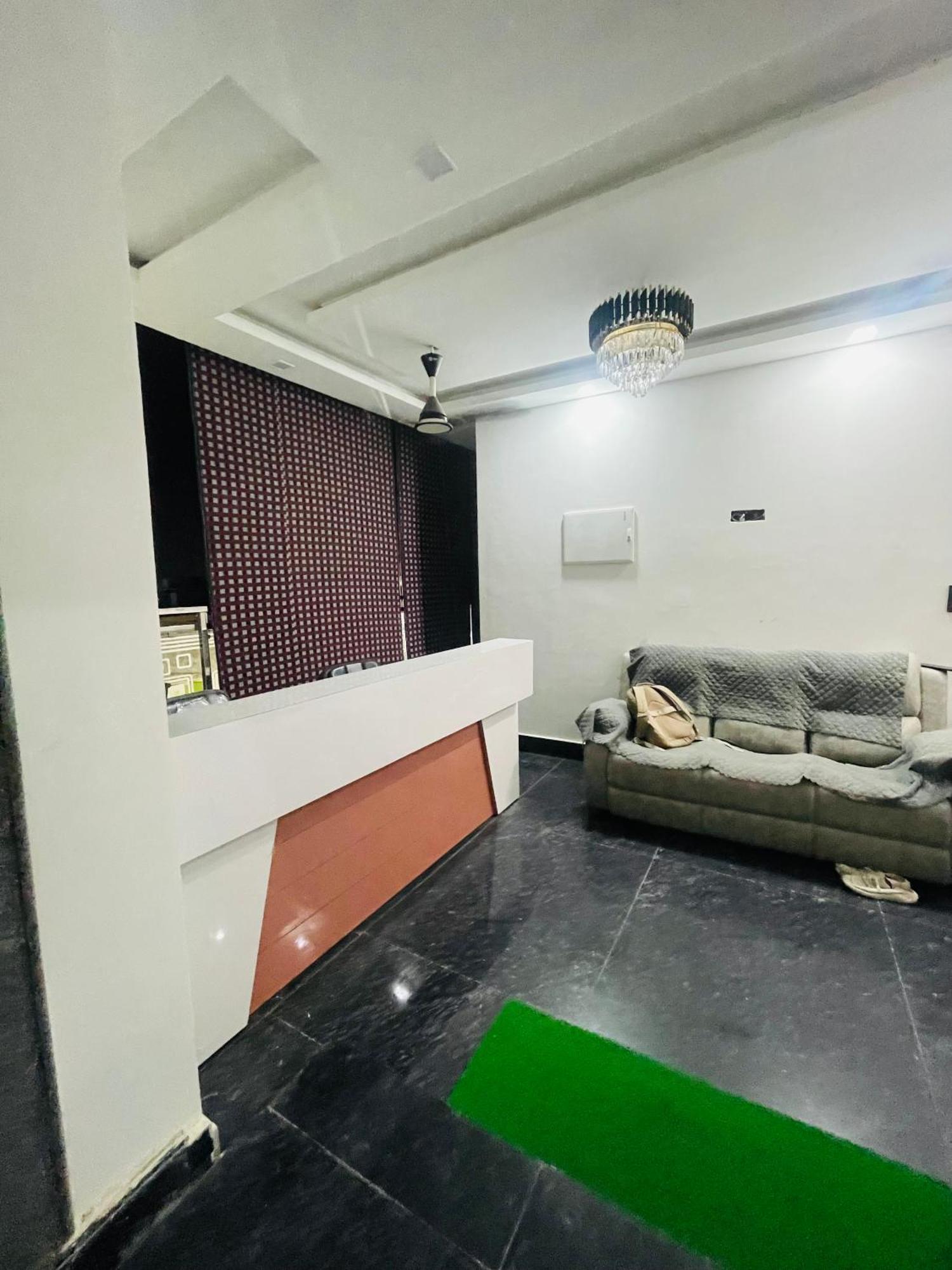 Hotel Golden Door Matura Exterior foto